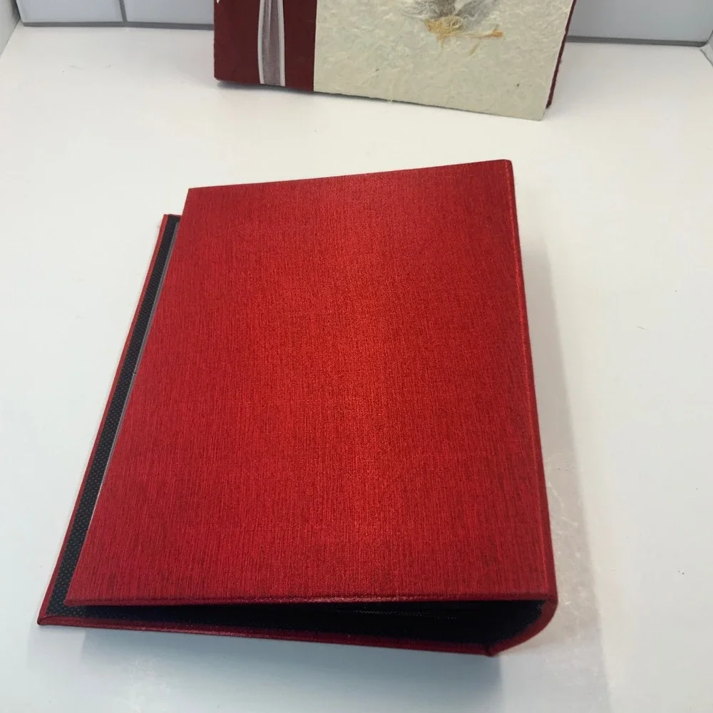 Set of 2 Photo Albums Red Memories Fabric & Paper Pressed Flowers 4x6